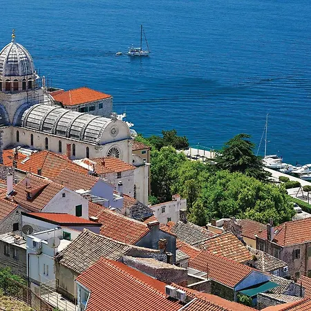 Casa de Férias 2 Bedroom In Nevest *